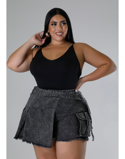 SIDE PIECE SKORT (PLUS-SIZE)