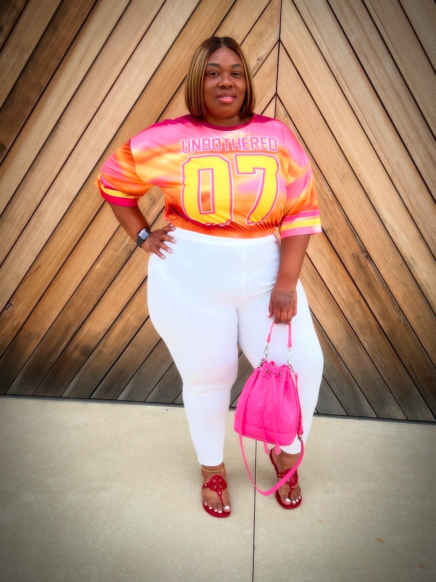UNBOTHERED TOP (PLUS-SIZE)
