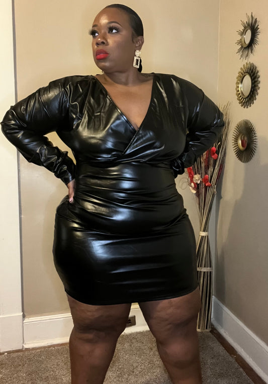 VIXEN DRESS (PLUS-SIZE)