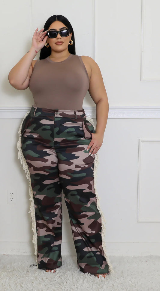 CAMO FRINGE PANTS (PLUS-SIZE)